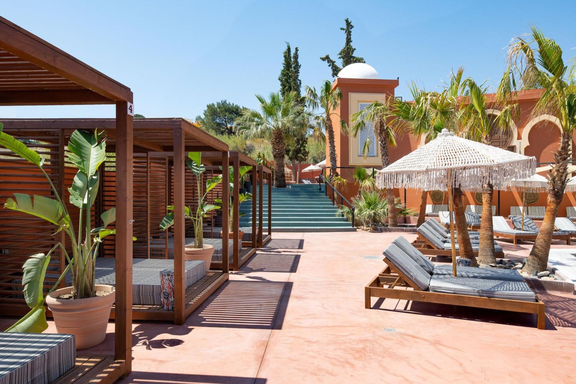 Отель Venezia & 4*