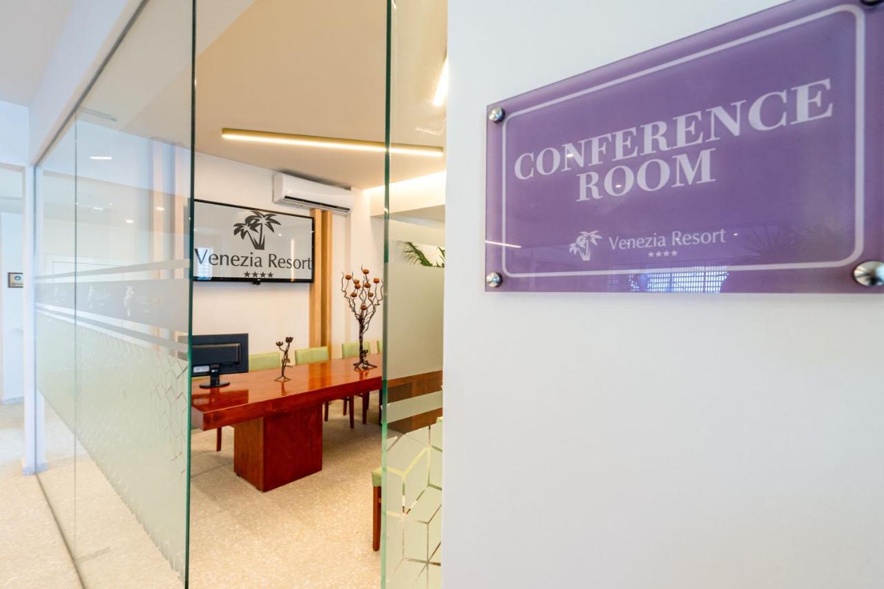 Venezia Hotel 4*